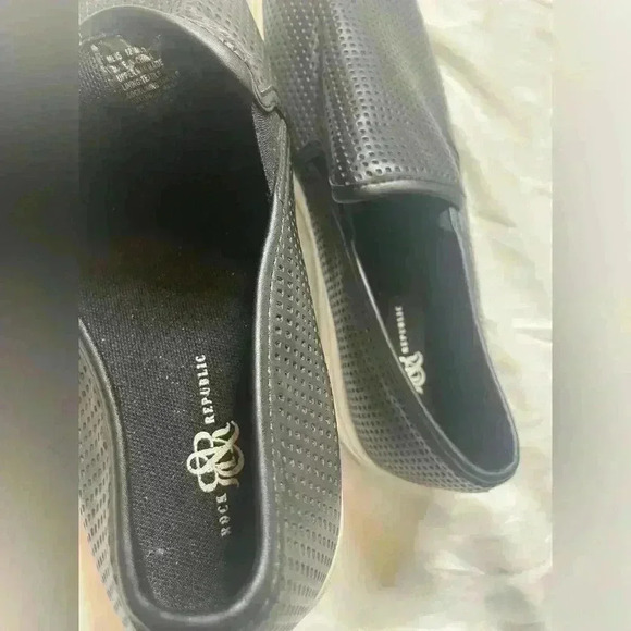 Rock and Republic Men’s Size 12 Slip On Shoes Black - Picture 4 of 9